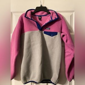 Patagonia girls xl synchilla snap pull over